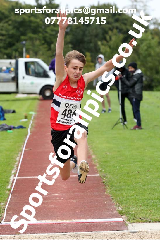 Long jump, NECAA Open Meeting, Morpeth, Sunday, September 27th. David T. Hewitson/Sports for All Pics